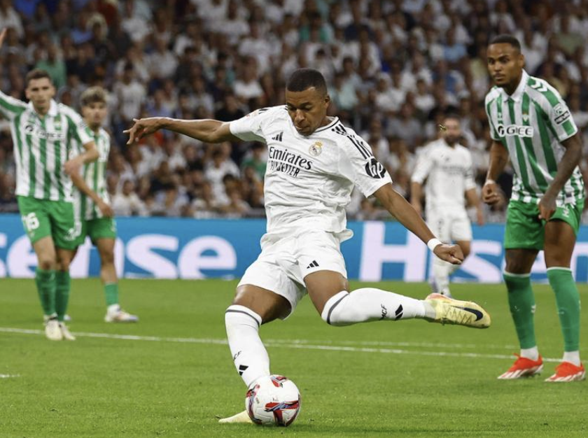 KYLIAN MBAPPÉ ANOTA SUS PRIMEROS GOLES EN LALIGA CON REAL MADRID